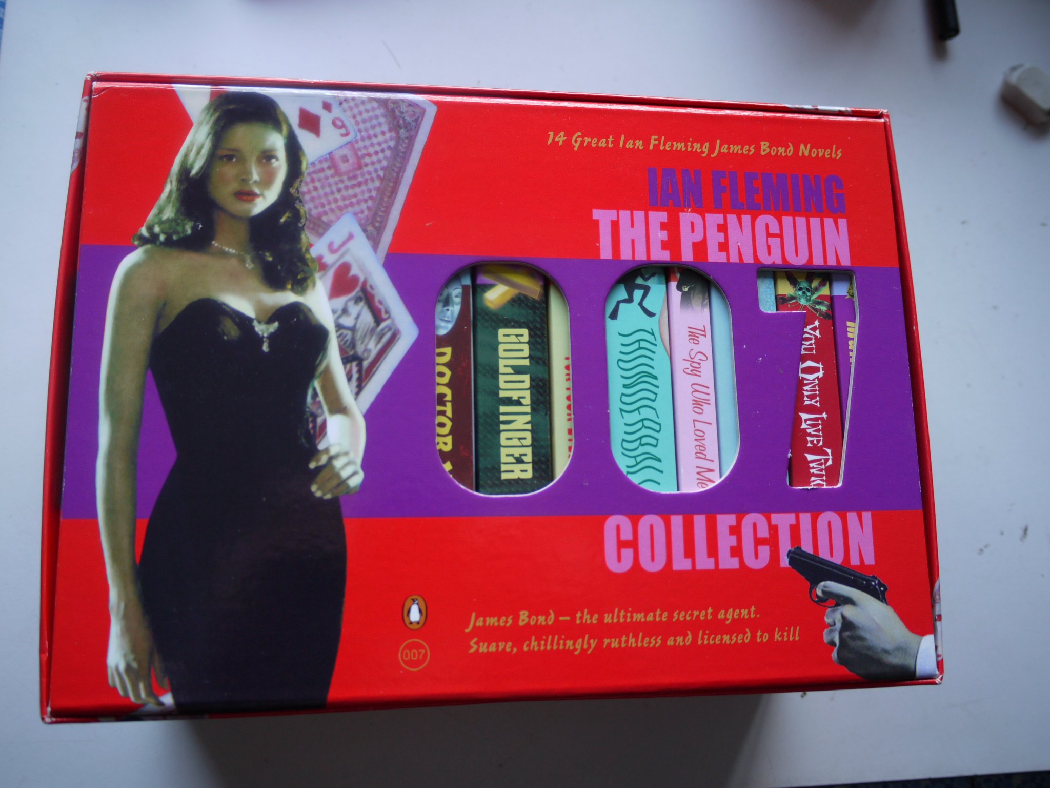 2冊　A JAMES BOND NOVEL 007 SERIES Vintage 007 James Bond Collection 14 Books Set By Ian